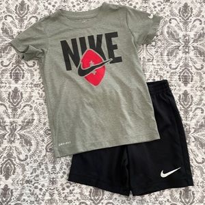 Nike outfit Size 6